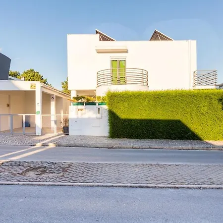 3 Bedroom With Private Pool In Villa *