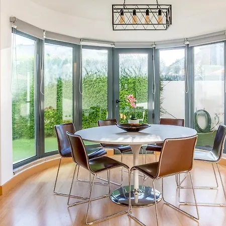 3 Bedroom With Private Pool In Villa Palmela