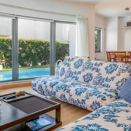3 Bedroom With Private Pool In Villa *